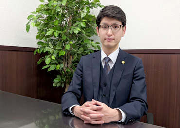 弁護士　藤本　隆宏