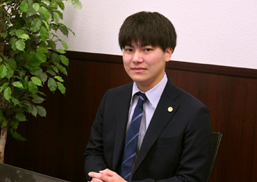 弁護士　髙橋　樹生
